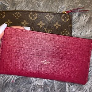 🔴SOLD🔴 Authentic Louis Vuitton - Card Slot Pouch